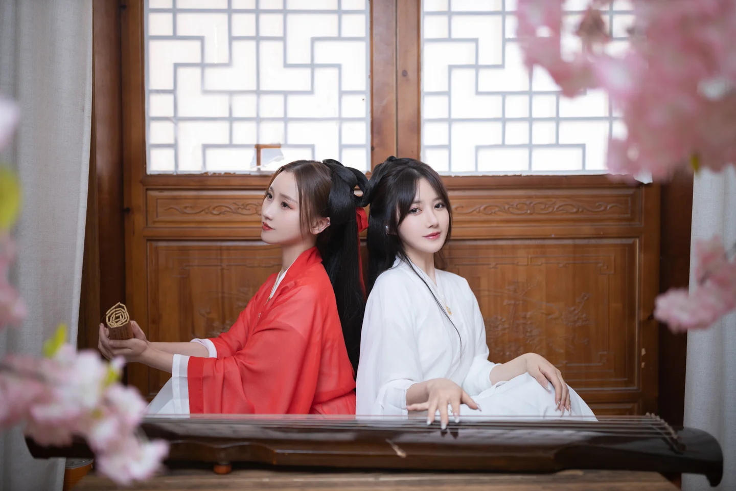 鱼子酱Fish - 双人古装 [154P-1.27GB]  tg@simisebaisi 【丝足阁】085.webp